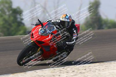 media/Sep-20-2025-TrackDaz (Sat) [[27f0cde673]]/B Group/1120am (Turn 2)/